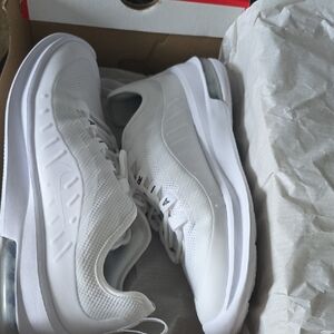 Nike Men's White Sneakers